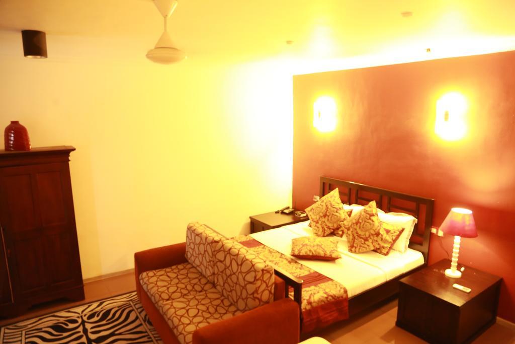 The Canes Boutique Hotel Colombo Exterior photo