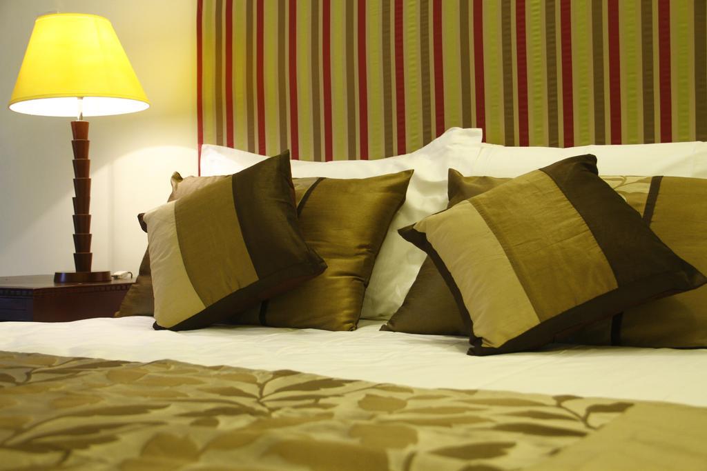 The Canes Boutique Hotel Colombo Room photo